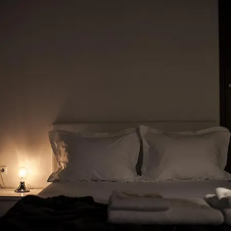 Stone Pelion Willa Afissos